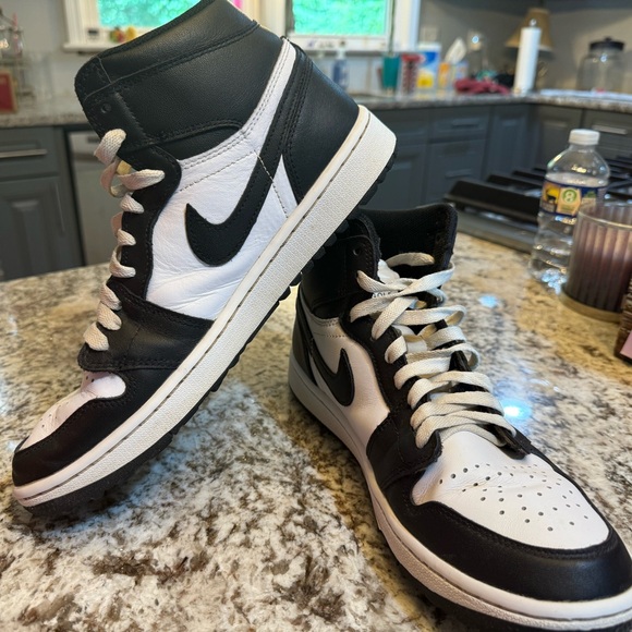 Nike air Jordan 1 high golf ‘panda’ - men size 9.5 - Picture 2 of 7